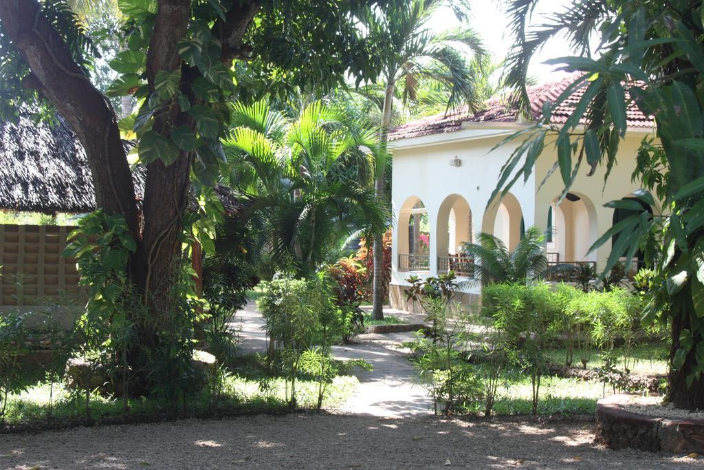 Jamboland-Diani Villa Diani Beach Exterior photo